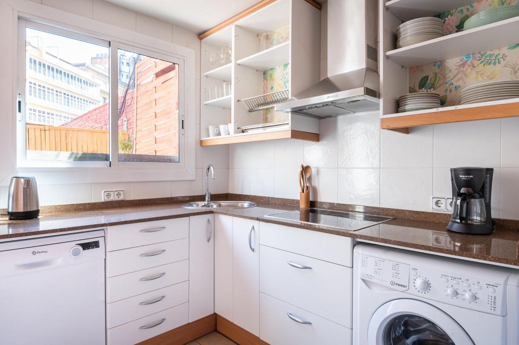 Spacious & Sunny Apt With Terrace In The City Center Barcelona Zewnętrze zdjęcie